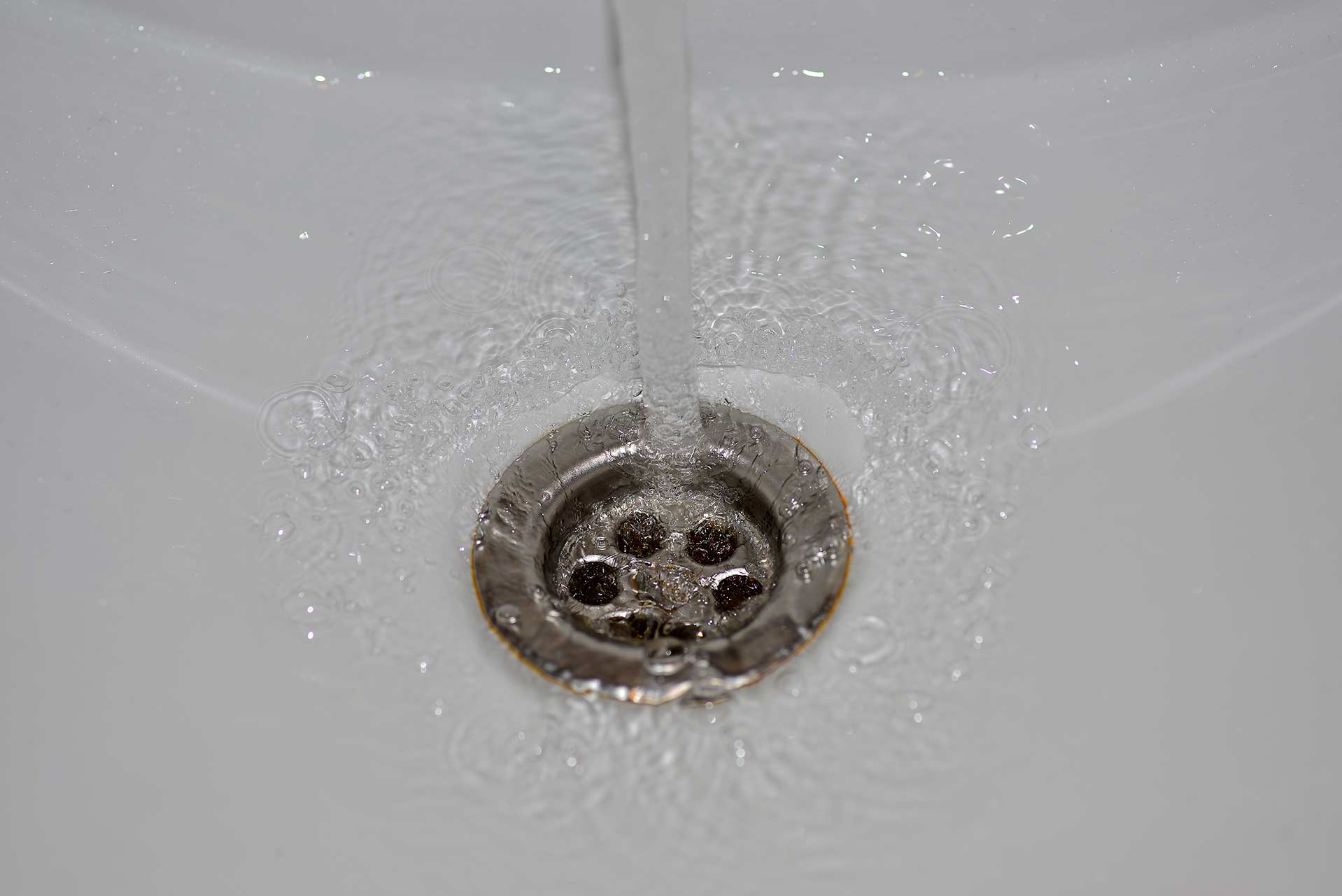 A2B Drains provides services to unblock blocked sinks and drains for properties in Maidstone.